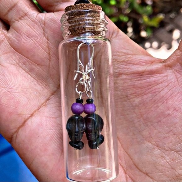 Naty & Me Creations Jewelry - Skull purple Halloween 💀 Earrings